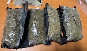 Ocupan 25 paquetes de marihuana sintética en freidora de aire y en peluches