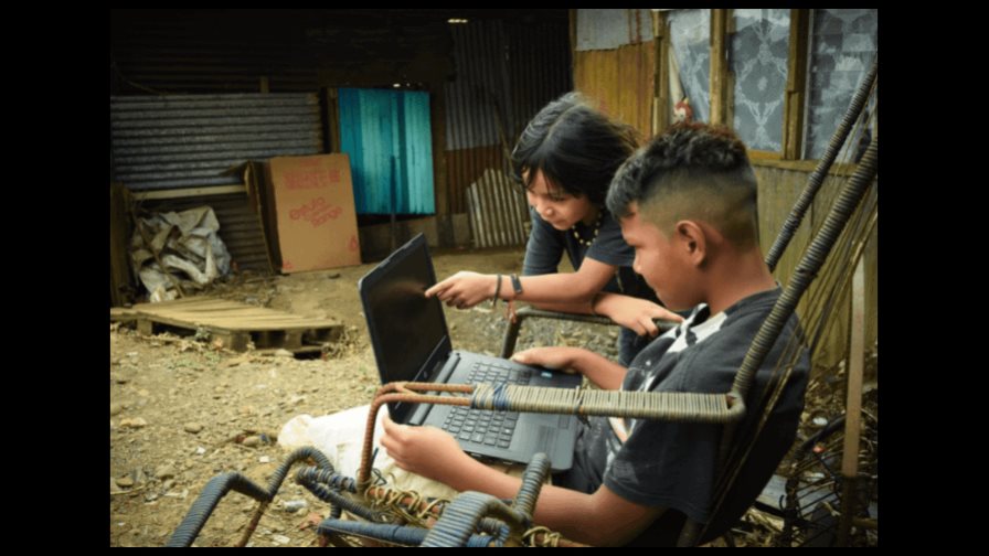 Gobierno conectará a 20 millones de mexicanos sin internet para 2024