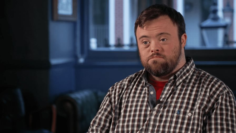 Fue nominado al Oscar y ahora volvió a trabajar a Starbucks