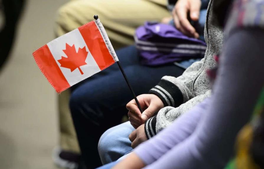 Quebec exige a Trudeau que no promueva la llegada de refugiados desde EE.UU.
