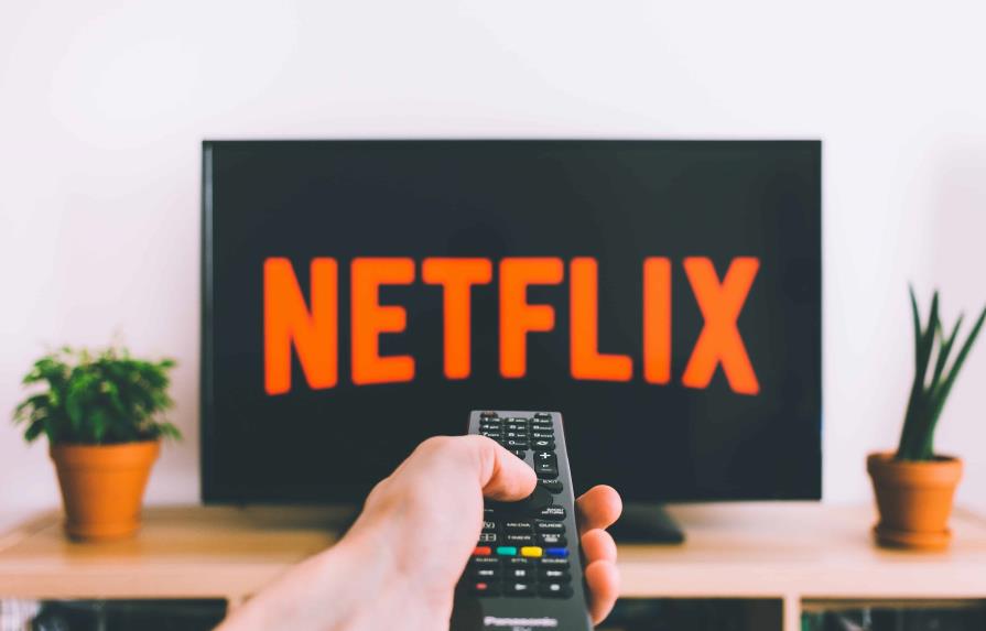 Netflix reduce los precios a sus planes en República Dominicana