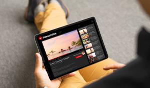 Adultos de EEUU pasarán más tiempo viendo videos en internet que TV en 2023 (estudio)