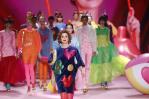 Los diseños coloridos de Agatha Ruiz de la Prada inauguran la pasarela de Madrid