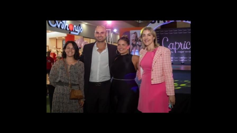 Caprice presenta sus modelos de ropa interior