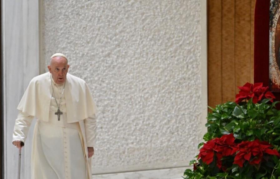 Francisco: La renuncia de los papas no se puede convertir en una moda
