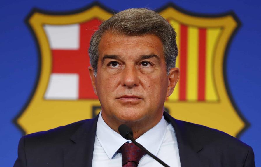 Honor del Barça en duda por supuestos pagos a exárbitro