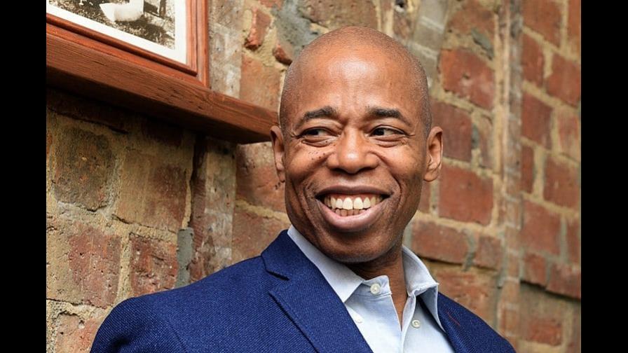 Nueva York anuncia un acuerdo de cinco años con el mayor sindicato de la ciudad