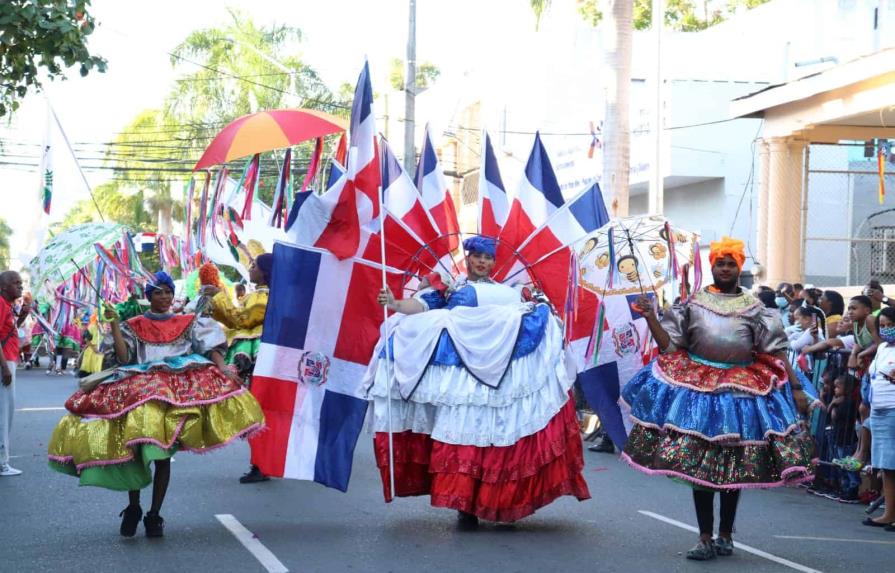 Emiten decreto que crea los Premios Anuales del Carnaval Dominicano