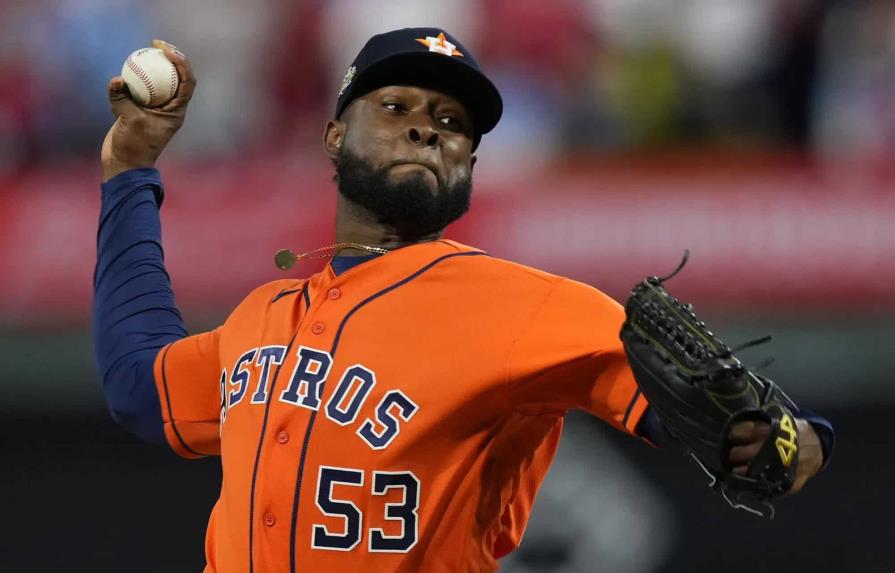 El dominicano Javier dice no sentir presión por nuevo acuerdo con Astros