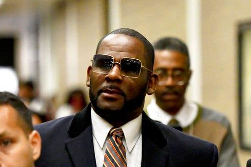 Fiscalía de EEUU pide 25 años más de cárcel para el cantante R. Kelly