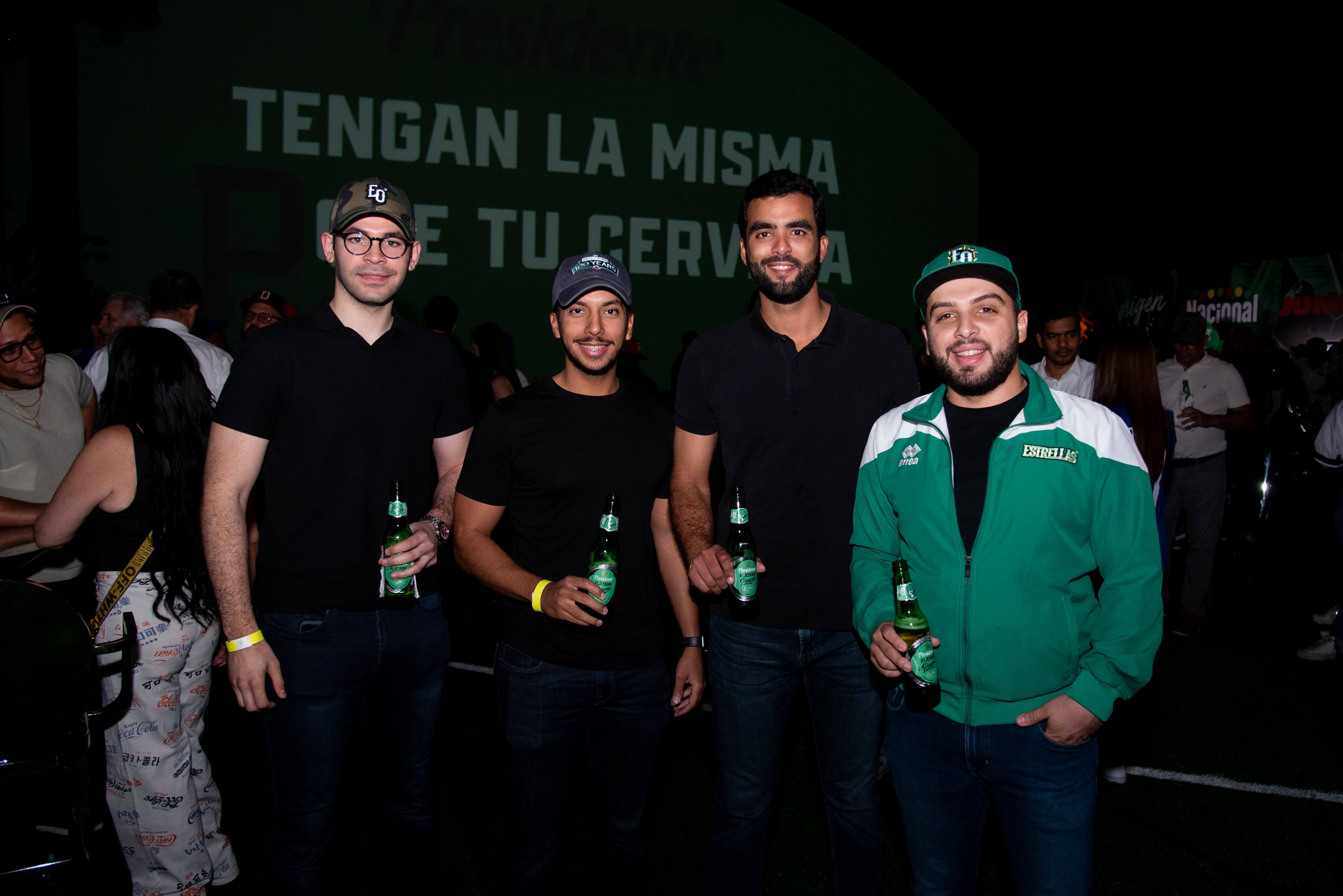 Antonio Camilo, Eduardo Navarro, Francisco lluberes y Jorge Moreira