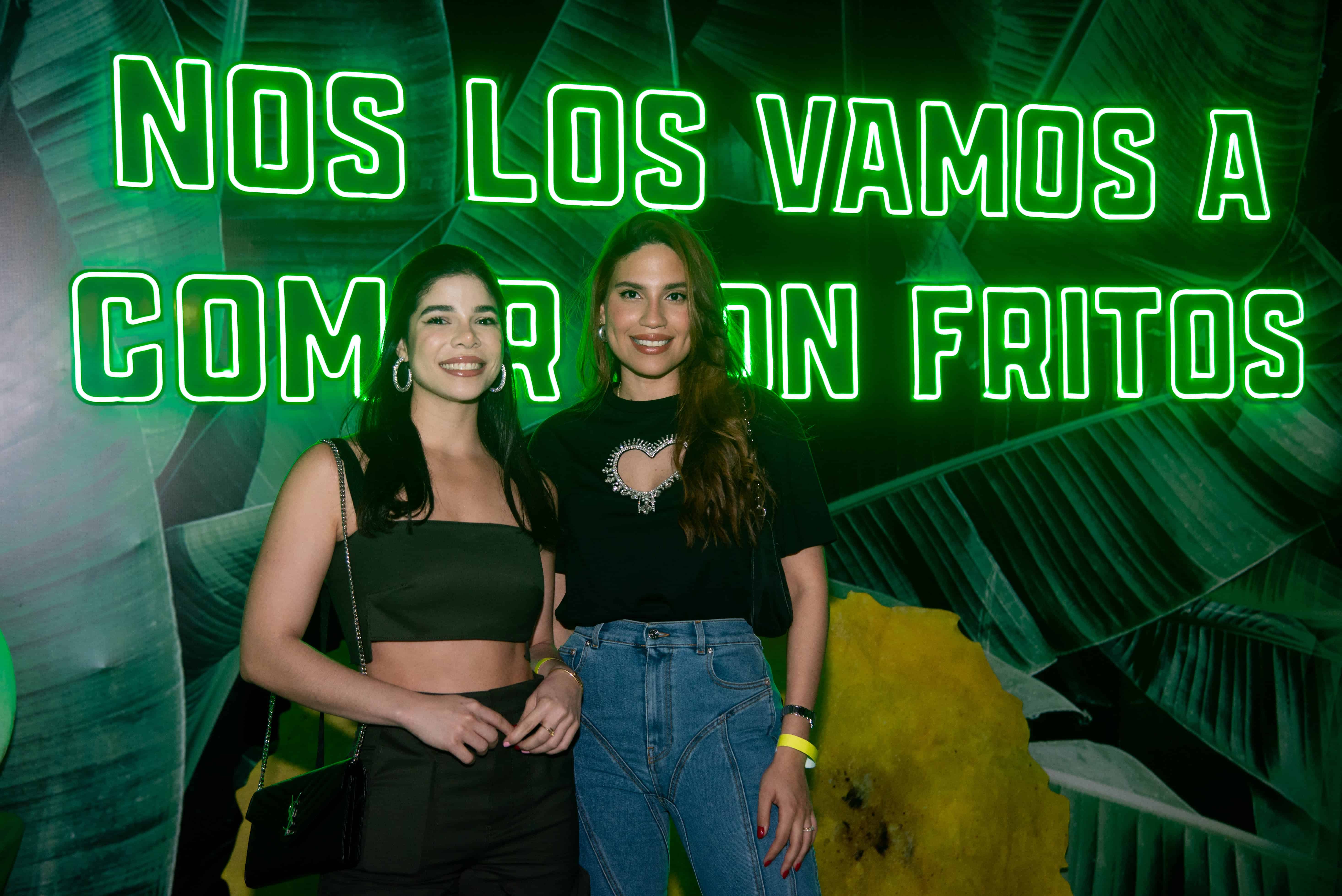 Pamela Abreu y Katherine Collado (La Comparona).