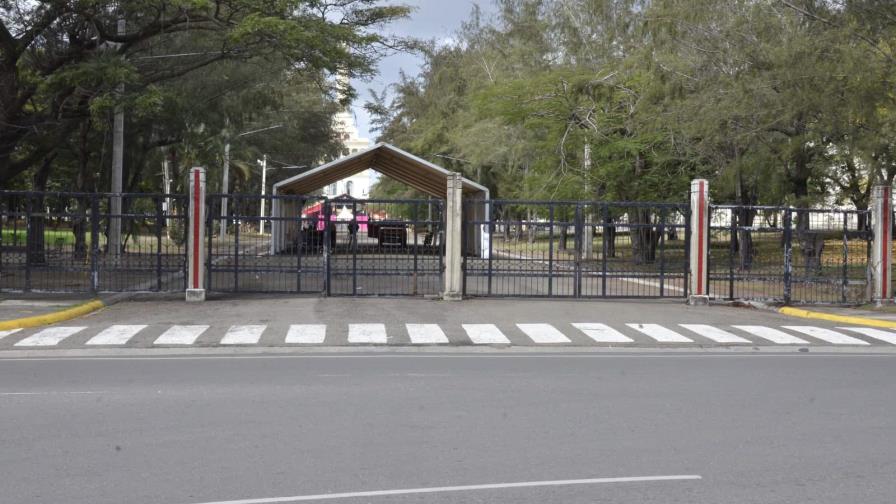 Buscan abrir puertas del Teatro del Cibao, cerradas desde hace 30 años Buscan abrir puertas del Teatro del Cibao, cerradas desde hace 30 años