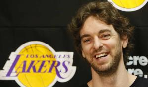 Gasol, Nowitzki, Parker, Popovich, cerca de Salón de la Fama