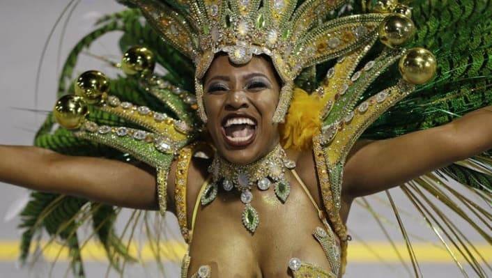 Renace al fin el Carnaval de Río después de la pandemia