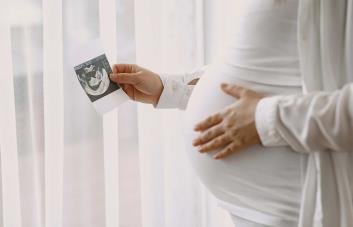 La infertilidad afecta a una de cada seis personas en el mundo, según la OMS