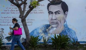 La vida y obra del poeta nicaragüense Rubén Darío es recreada en 31 cuadros
