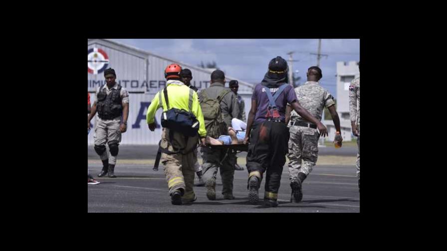 Al menos seis heridos en show aéreo de la Fuerza Aérea de República Dominicana Al menos seis heridos en show aéreo de la Fuerza Aérea de República Dominicana
