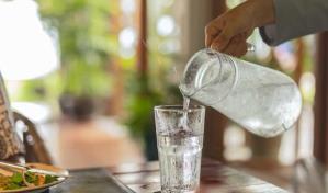 Texas elimina pausa para hidratación de trabajadores, en plena ola de calor