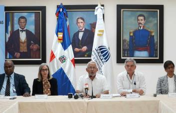 Ministro dice libros de texto elaborados por Minerd estarán disponibles para agosto