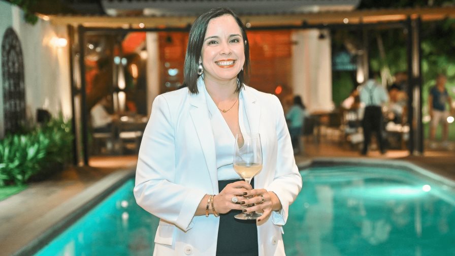 Bodegas LA VAL llega al país de la mano de La Enoteca de Casa Brugal