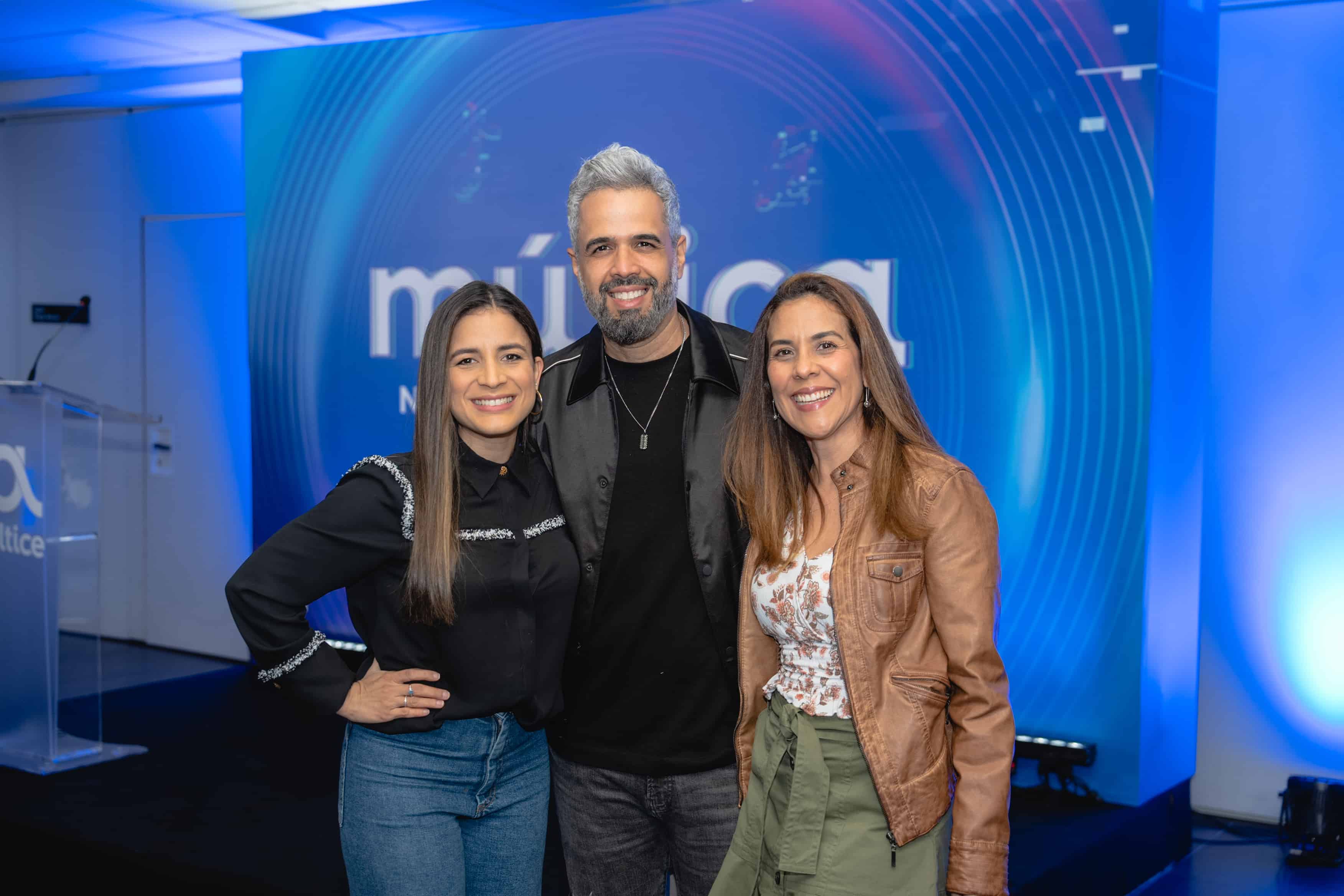 Yeri Pegureo, Daniel Santacuz y Ana María Mercedes. 