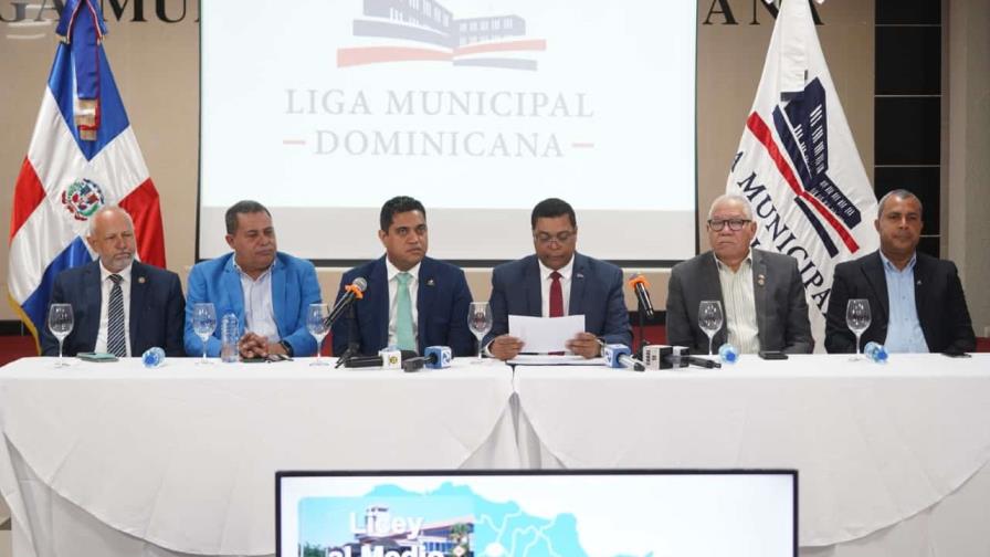 Liga Municipal Dominicana y otras entidades dicen cambios de alcaldes se debe a apoyo del Gobierno