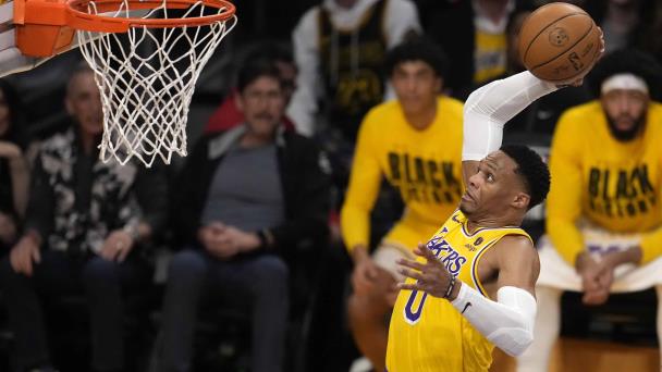 Westbrook formaliza su llegada a Clippers