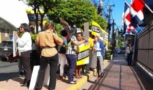 Trabajadores p&uacute;blicos reclaman traspaso de pensiones al sistema de reparto