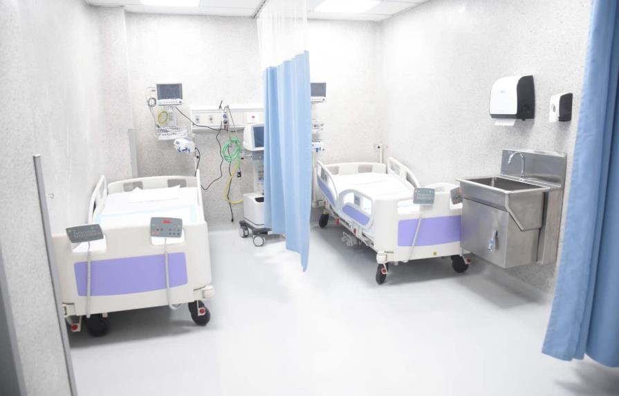 UCI del Hospital Ciudad Juan Bosch empieza a operar tras cinco años de inauguración del centro 