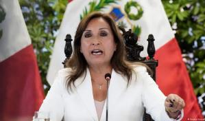 Boluarte declara durante más de tres horas ante la Fiscalía por la muerte de civiles en las protestas en Perú