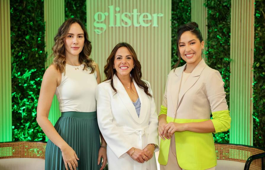 Amway Dominicana presenta su nuevo sistema de cuidado bucal Glister