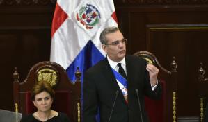 Abinader afirma  2 millones de personas más reciben servicio de agua potable