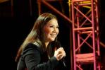 Ana Gabriel anuncia su retiro de la música durante un concierto y el público no reaccionó de la mejor manera