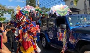 Multitud acude al último domingo del Carnaval de La Vega