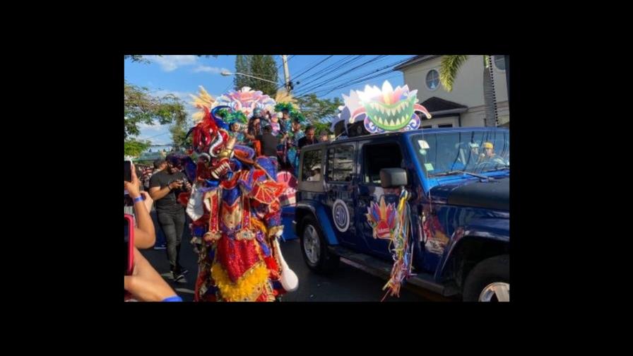 Multitud acude al último domingo del Carnaval de La Vega Multitud acude al último domingo del Carnaval de La Vega