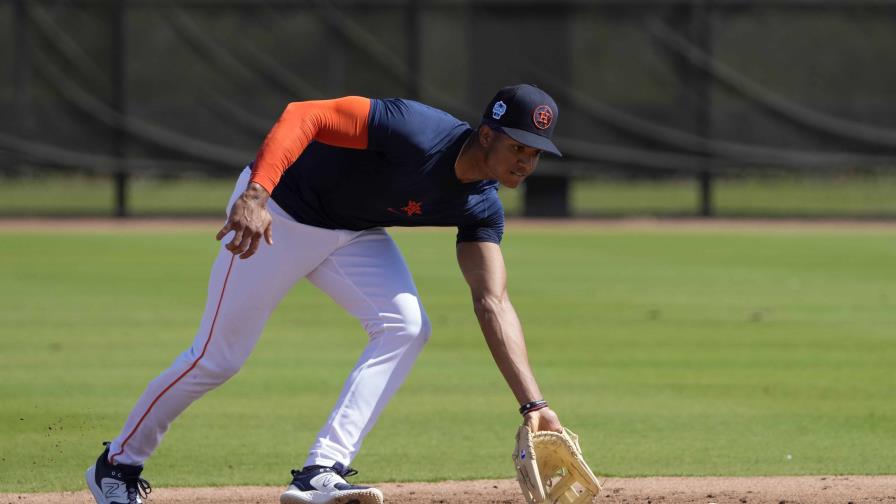 Debutan estelares de Houston en la pretemporada Debutan estelares de Houston en la pretemporada