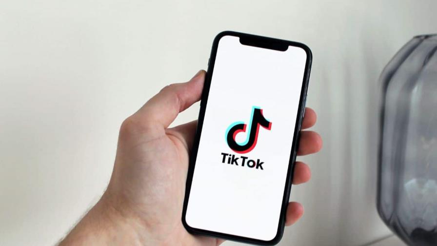 Dinamarca pide a sus diputados no usar TikTok por “riesgo de espionaje”