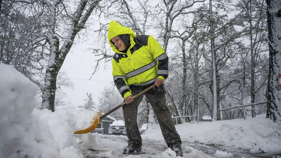 California recibe más nieve tras una sucesión de tormentas