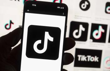 Menores podrán usar TikTok solo 60 minutos al día