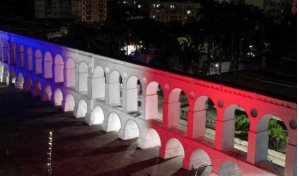 Iluminan en Brasil los Arcos de Lapa con colores de  bandera dominicana