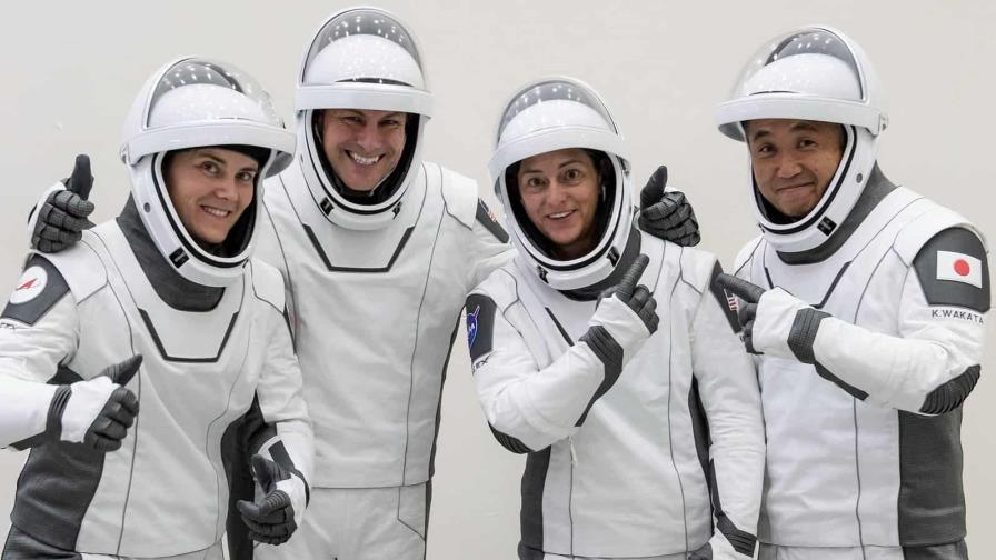 Astronautas de la EEI están entusiasmados con la próxima llegada de la Crew-6