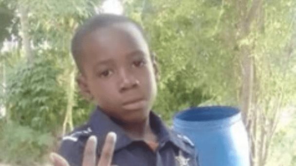 Reportan como desaparecido un niño de 7 años en Los Girasoles