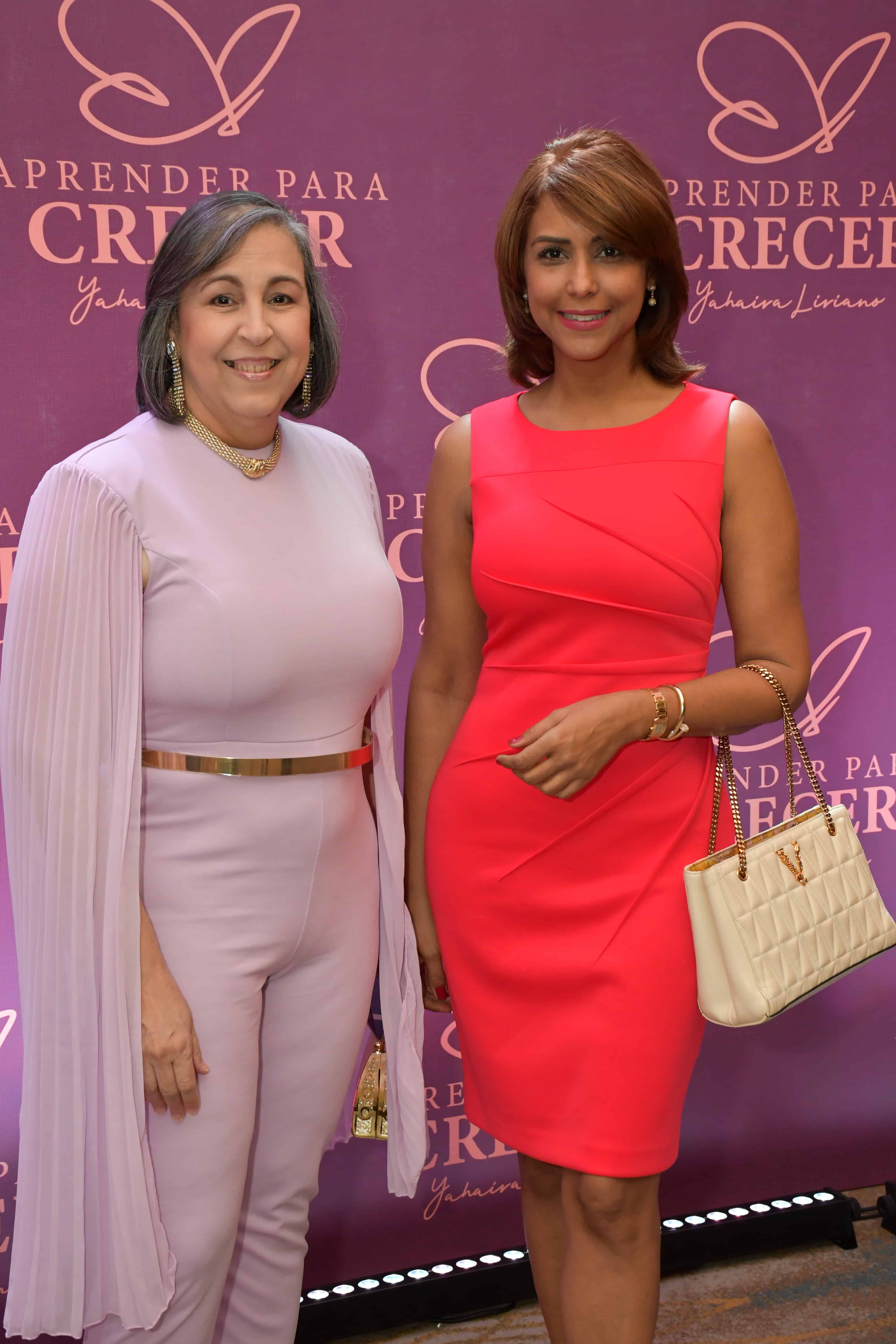 Nerys Díaz y Selinée Méndez.