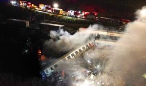 Crece el malestar en Grecia tras el accidente de tren, con 57 muertos