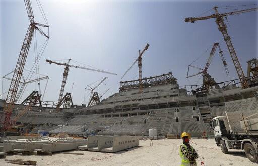Propuesta instará a FIFA compensar a trabajadores de Qatar