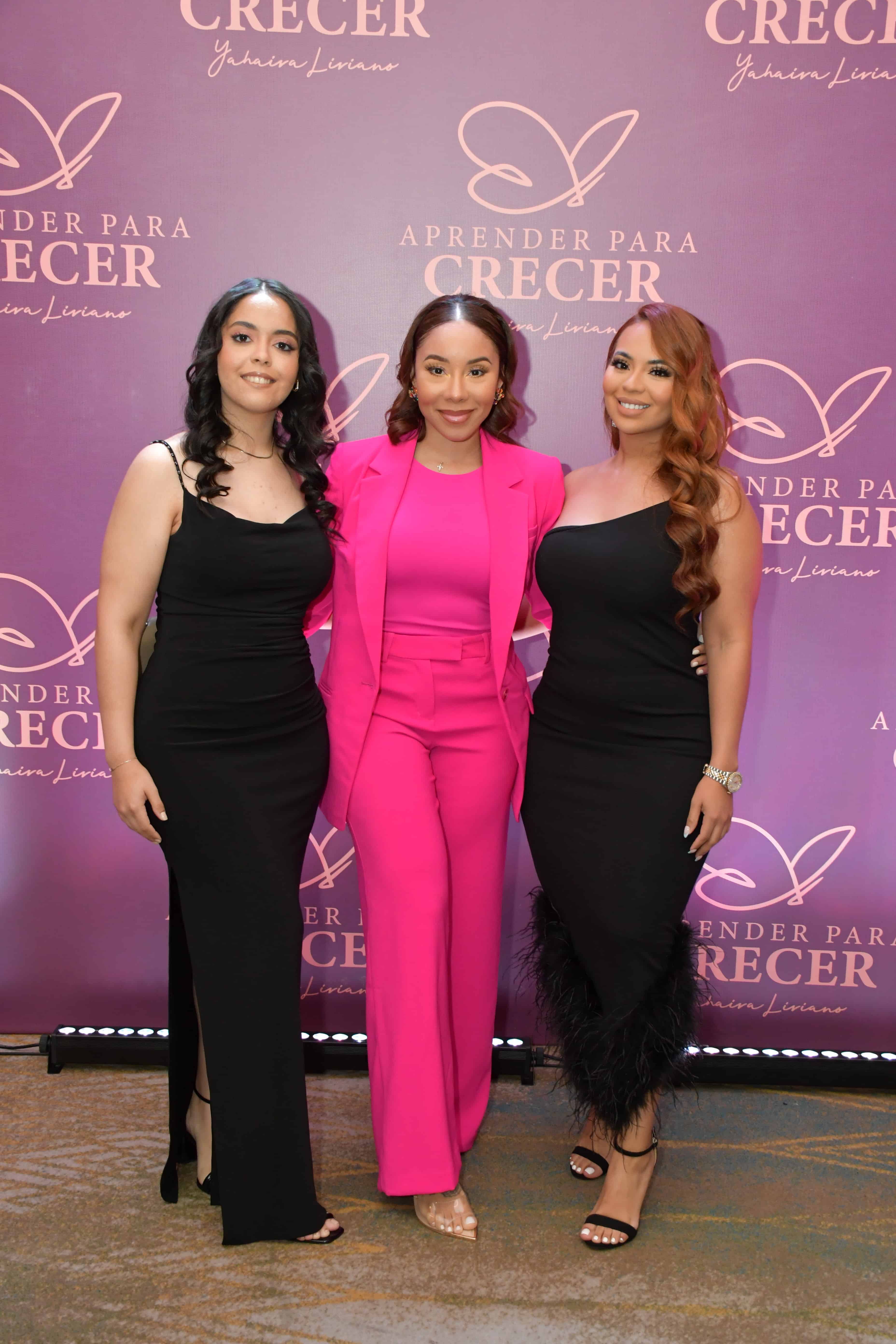 Yaira Martínez, María Fernanda Ortiz y Franchesca Martínez.