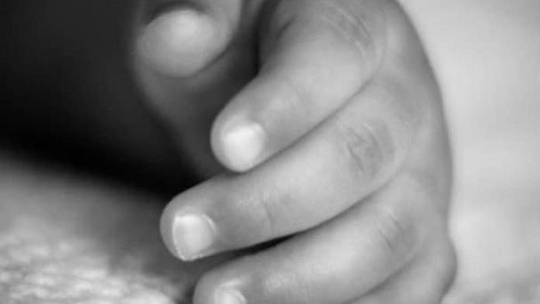 Niño de cuatro años muere al atragantarse con un trozo de queso