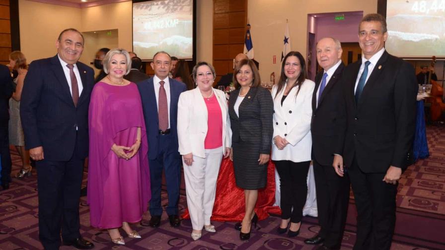 La embajada de RD en Panamá celebra el 179 aniversario de la Independencia Nacional