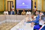 Gobierno y partidos políticos forman cuatro comisiones en busca de un pacto sobre la crisis de Haití